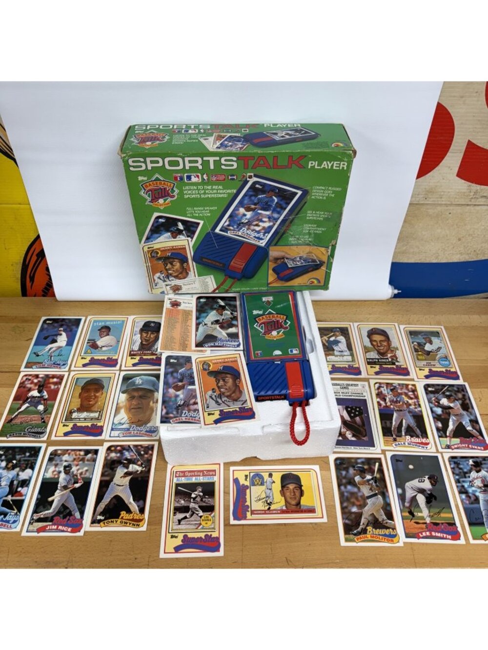 1989 Topps Baseball Sports Talk Player With Box  -  WORKING- With 24 Cards- LOOK